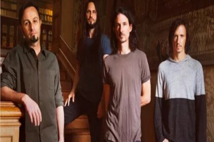 ¡La Explosiva Vuelta de Gojira!
